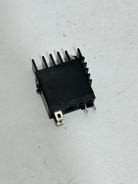 Vatkon VT-1SR-C07A / 24-440VAC Solid State Röle - Resim 4