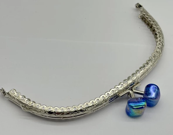 Angel Çanta Aksesuar 15.5 cm Gümüş Oval Cüzdan Çanta Klipsi Bursu Yanardöner  Mavi ürün görseli 1
